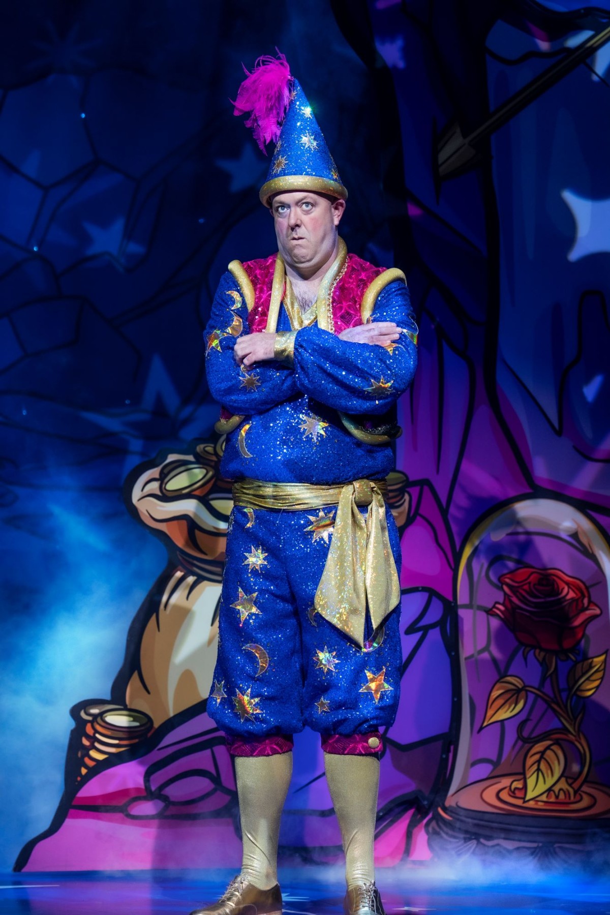 Mick Potts in Aladdin / Photo by Paul Coltas